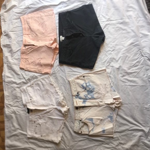 Forever 21 denim shorts - Picture 1 of 3